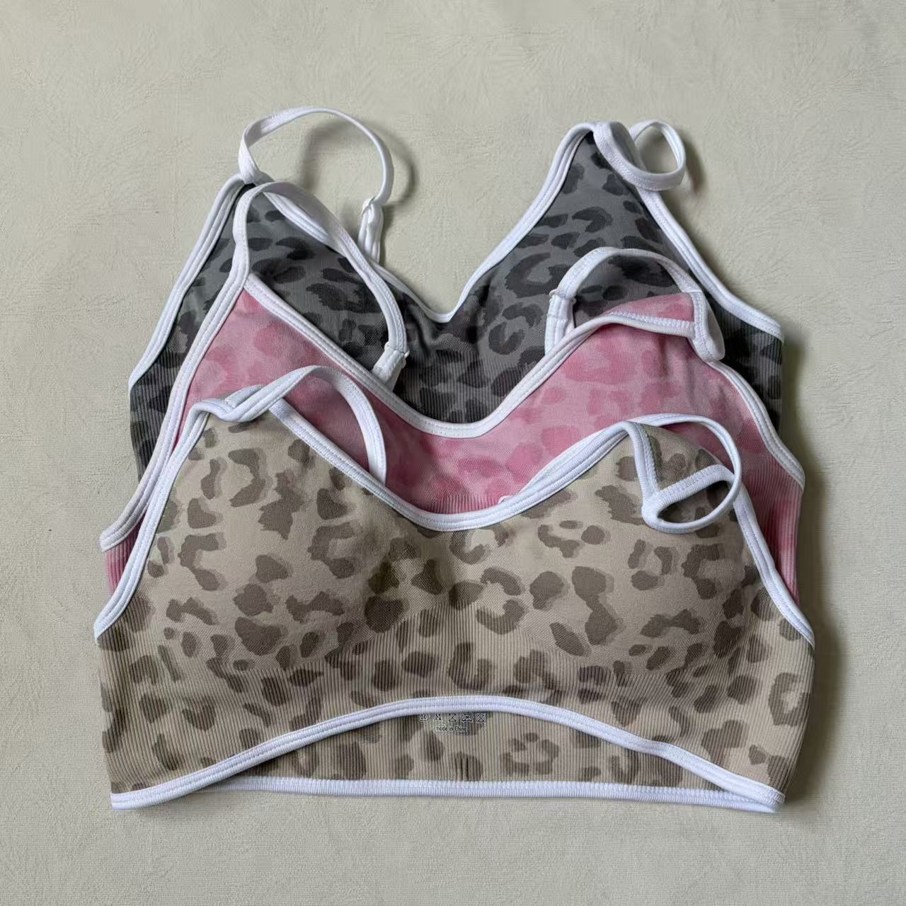 LOGO Women's Beautiful Back Ga - Yoga Fitness Logo ulasan dan harga